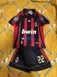 Maglia AC Milan 1a Calcio Retro 06/07 Bambino Kit photo review