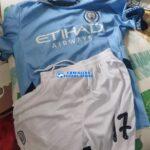 Maglia Manchester City 1a Calcio 2024/2025 Bambino Kit photo review